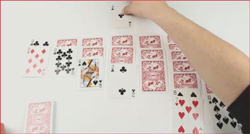 نحوه بازی Solitaire آموزش یک بازی کارتی تک نفره